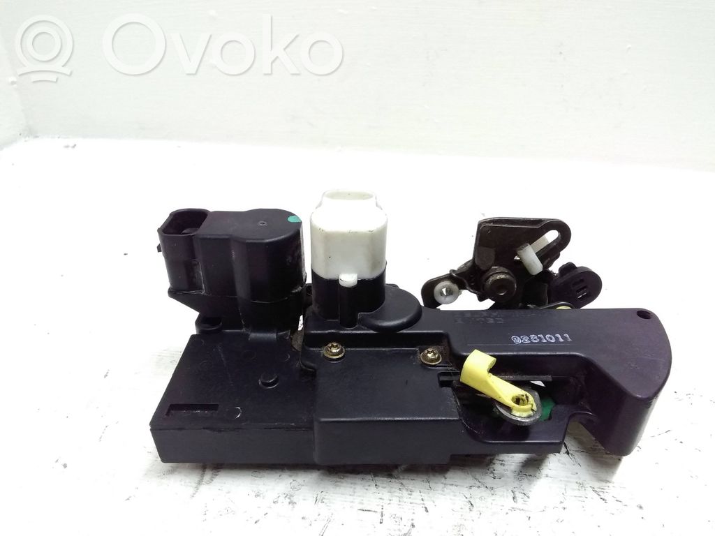 Opel Frontera B Rear door lock 