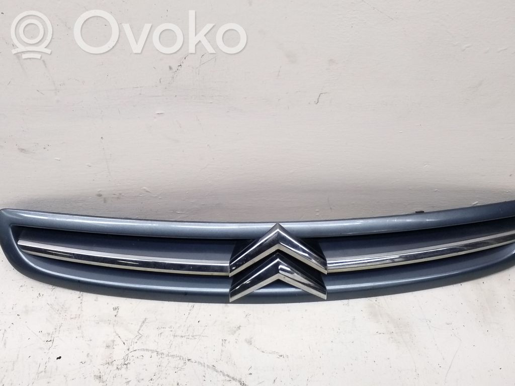 Citroen Xsara Picasso Maskownica / Grill / Atrapa górna chłodnicy 