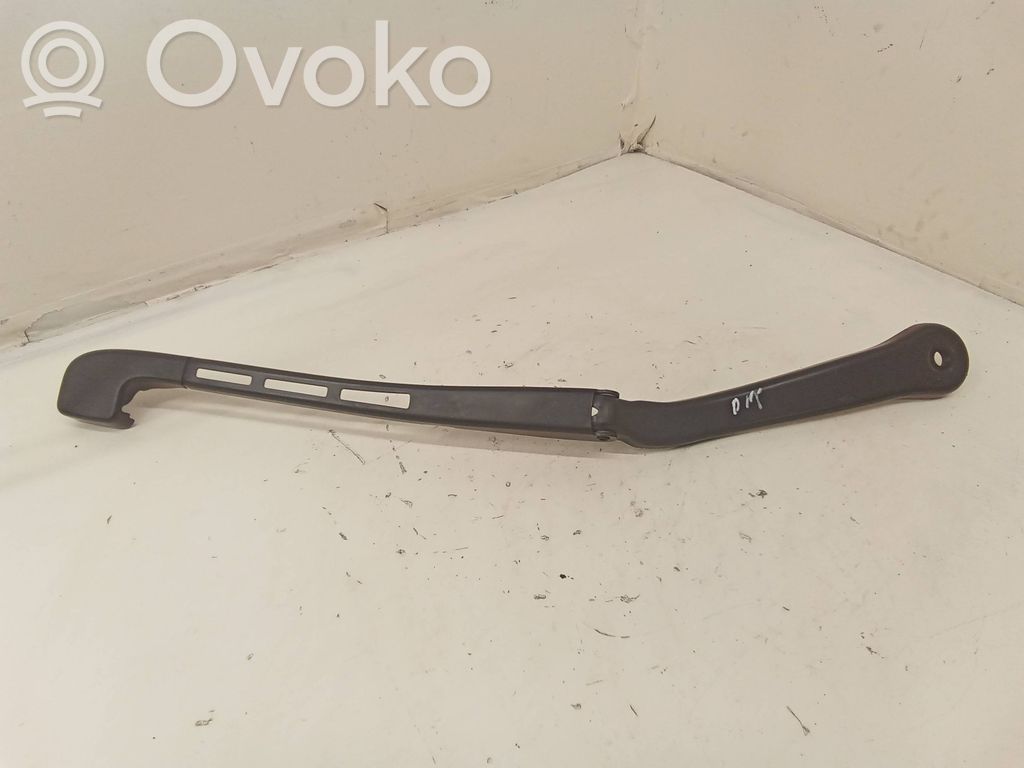 BMW 3 E90 E91 Priekšējā loga tīrītāja kājiņa 