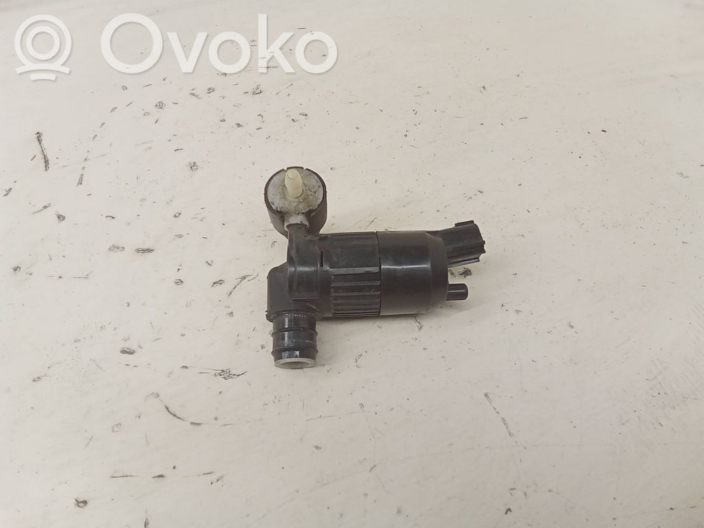 Ford Mondeo MK V Windscreen/windshield washer pump 