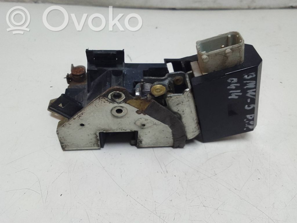 Front door lock   8352165,6741,40620751,67118352165