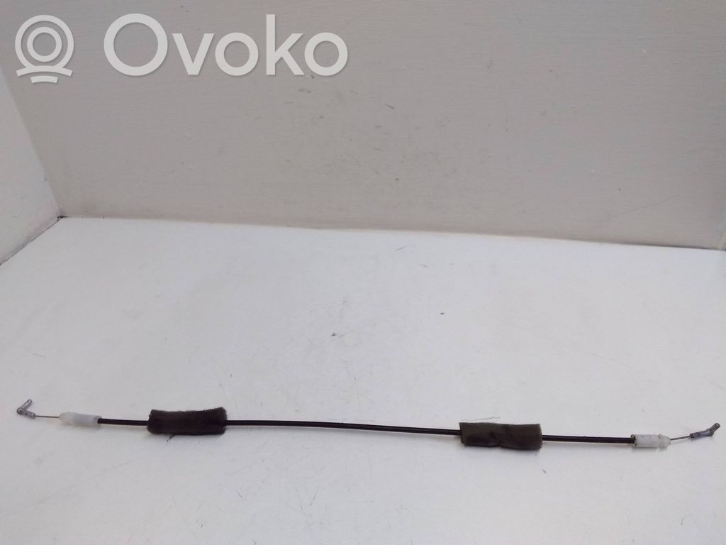 Línea de cable de puerta trasera
