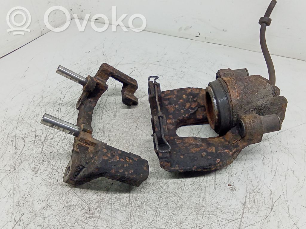 Volvo XC70 Front brake caliper 