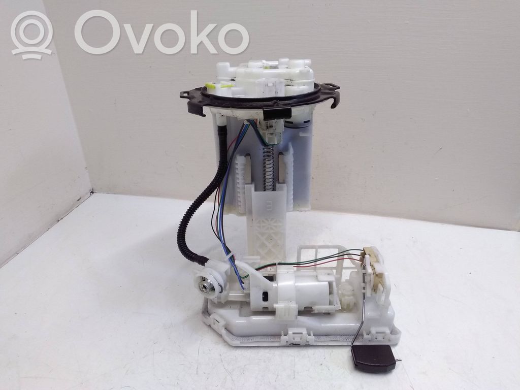 Toyota Prius (XW50) Pompa carburante immersa