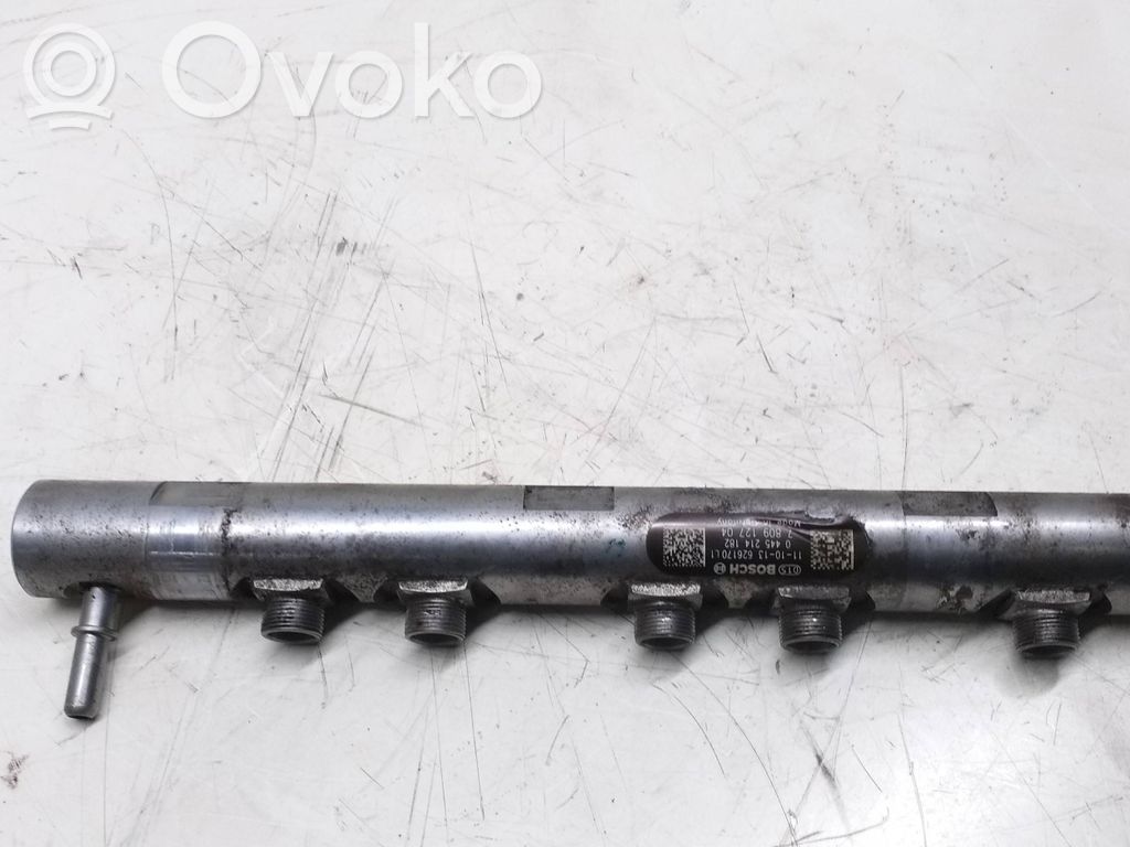 BMW 1 E82 E88 Rampă alimentare injectoare 