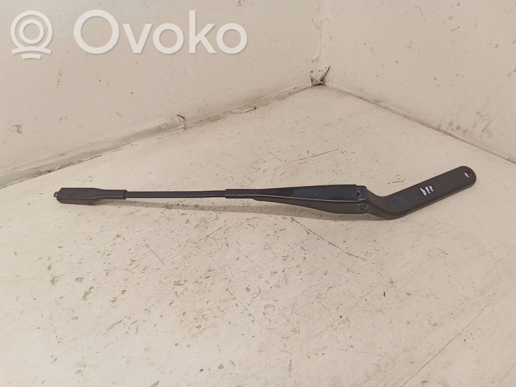 BMW 1 E82 E88 Wischerarm vorne 