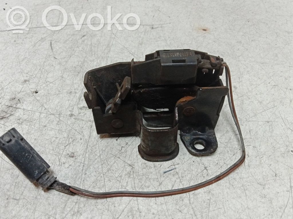 Mercedes-Benz S W220 Serrure de capot 