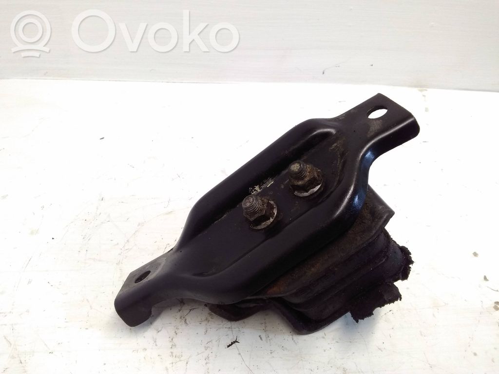 Engine mount bracket   41022FA091,41022AA310,41022AC110,41022FA090,41022FA092,41022FE050,41022FE060