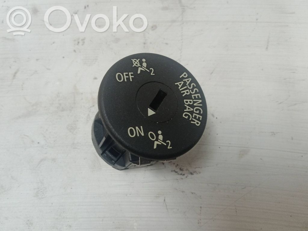 BMW 3 E90 E91 Interruttore airbag passeggero on/off