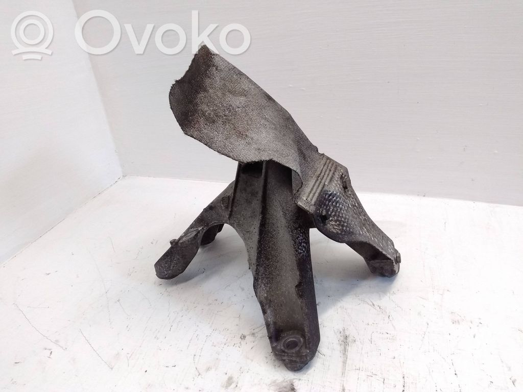 Audi A6 S6 C7 4G Engine mounting bracket 