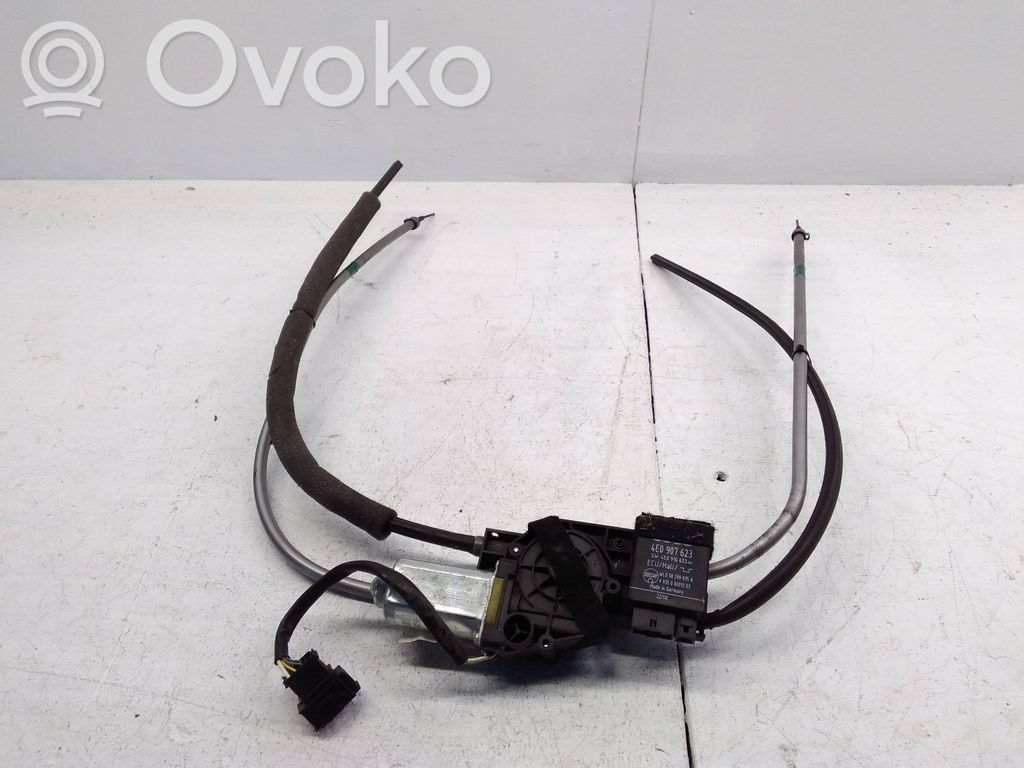Audi A8 S8 D3 4E Motor de cortina de puerta trasera. 