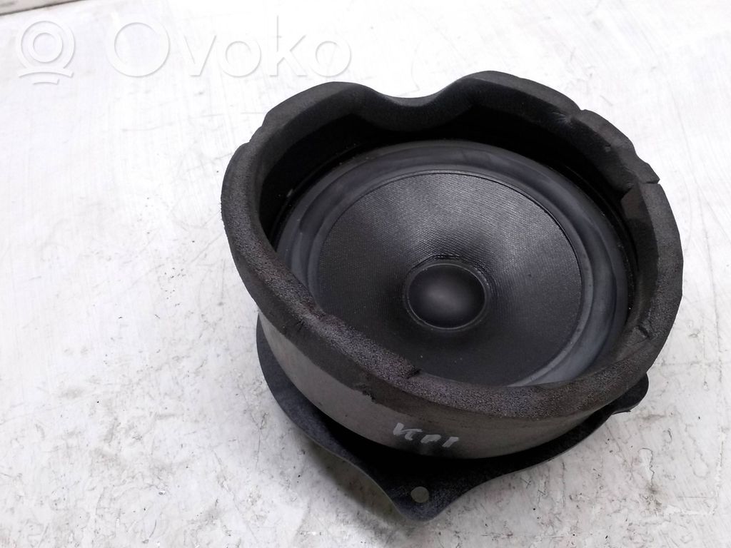 BMW X5 E53 Front door speaker 