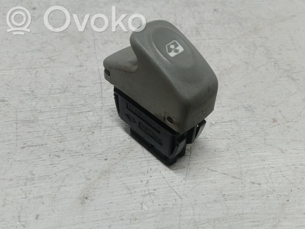 Przyciski szyb   24361,434844LL