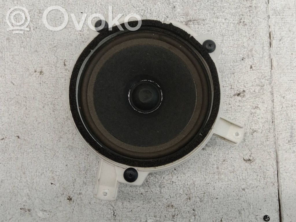 Rover 75 Rear door speaker 