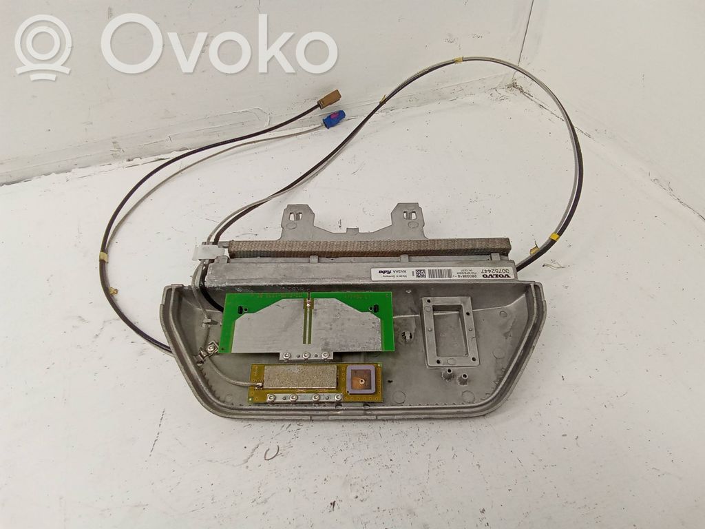 Radion pystyantenni   30752447,28033819