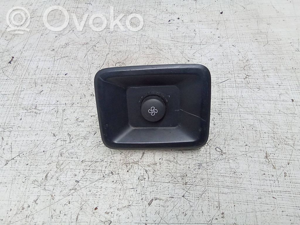 Volvo XC90 Panel klimatyzacji 