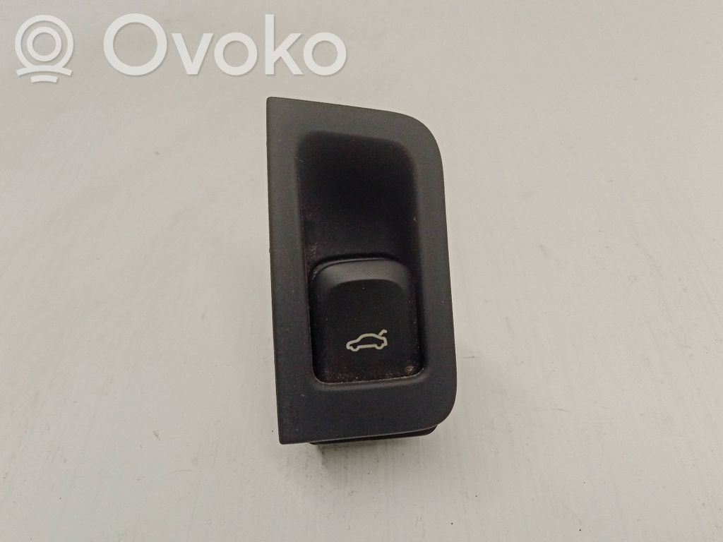 Audi A6 Allroad C7 Interruptor para abrir la puerta trasera 