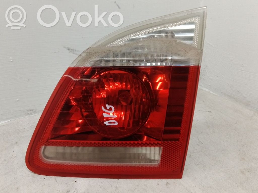 BMW 5 E60 E61 Takaluukun takavalot 