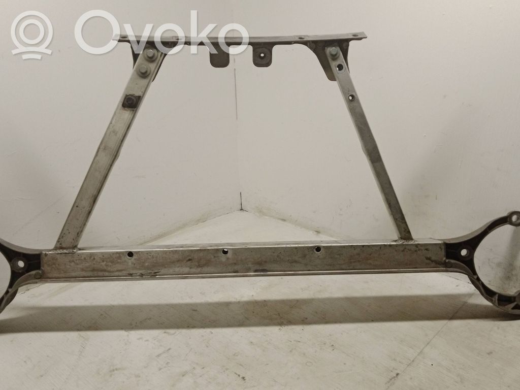 Audi A8 S8 D3 4E Engine mounting bracket 