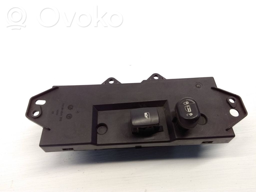 Chrysler Pacifica Electric window control switch 
