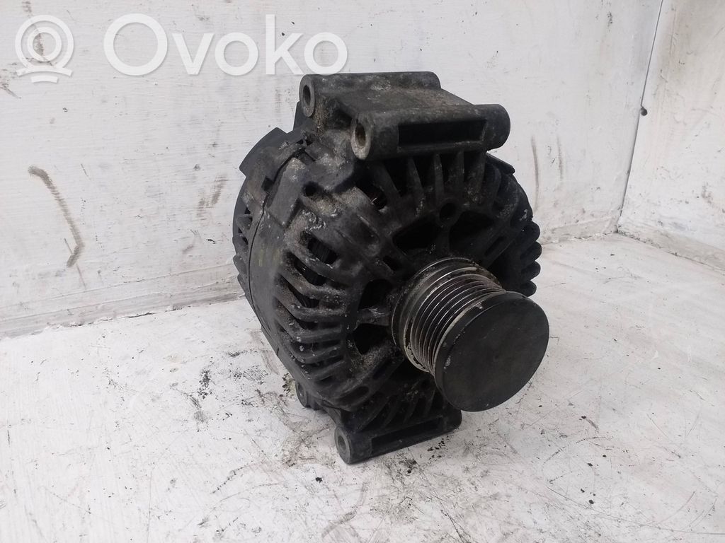 Mercedes-Benz C W204 Alternator 