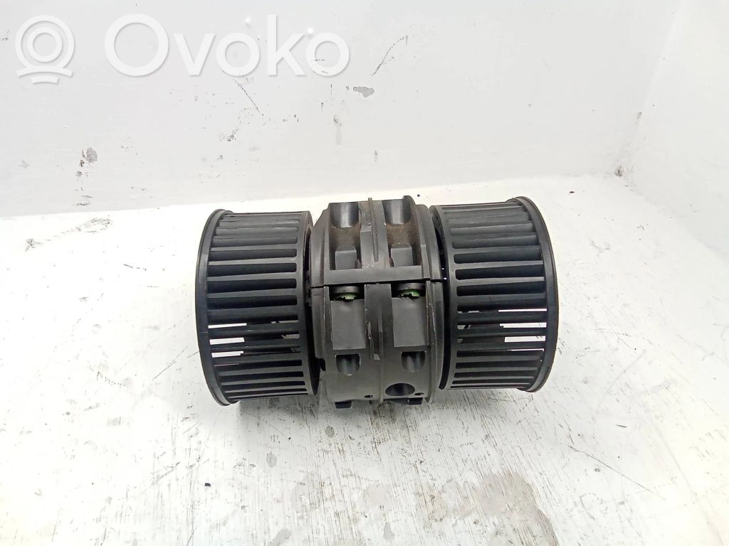 Opel Vivaro Heater fan/blower 
