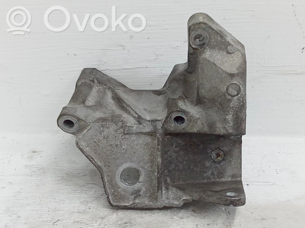 Volvo V60 Suport motor 