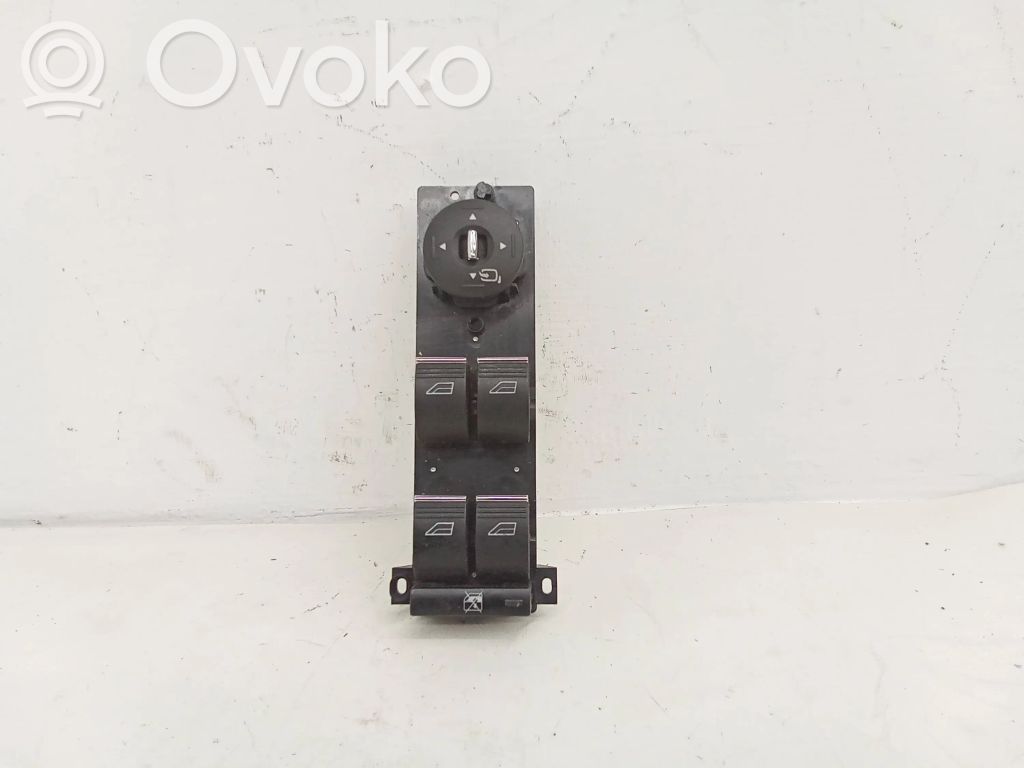 Ford Kuga I Electric window control switch 