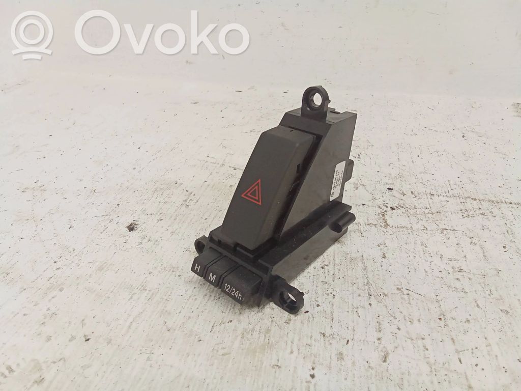Mazda 3 II Hazard light switch 