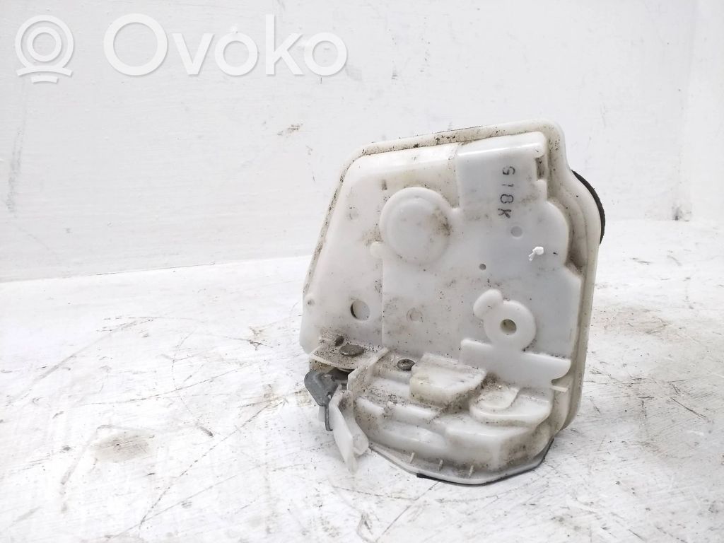 Mazda 3 II Takaoven lukko 