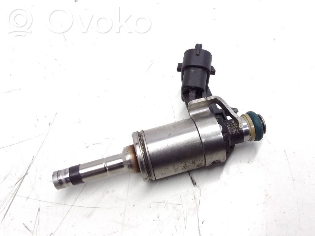 Ford Mustang V Fuel injector 