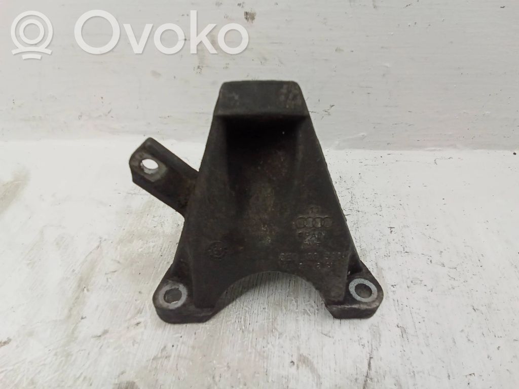 Audi A4 S4 B6 8E 8H Engine mounting bracket 