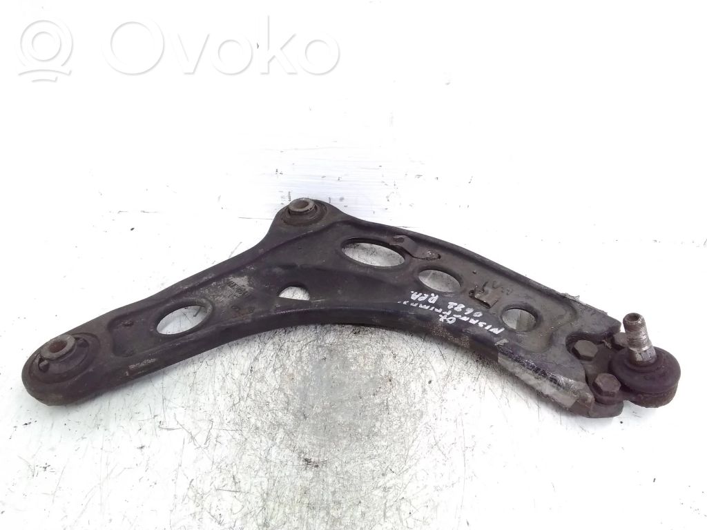 Nissan Primastar Front lower control arm/wishbone 