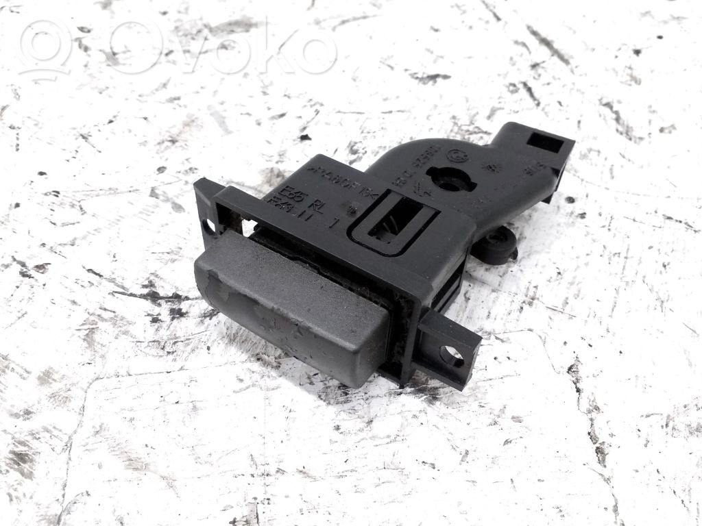 BMW 7 E65 E66 Glove box opening button 