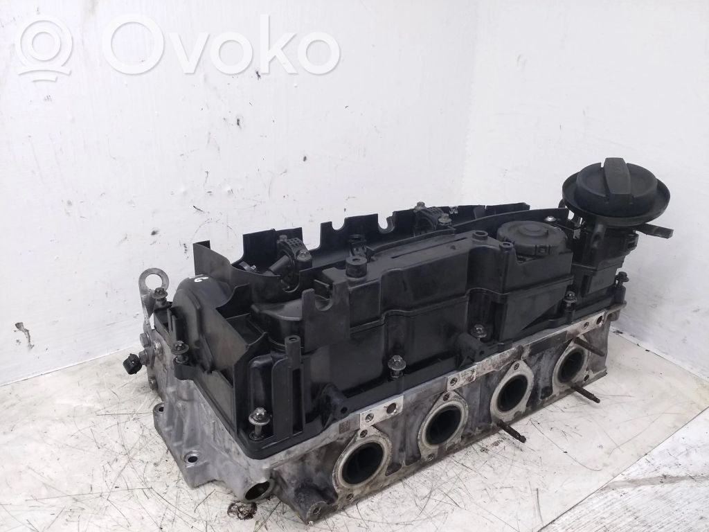 BMW 3 E90 E91 Engine head 