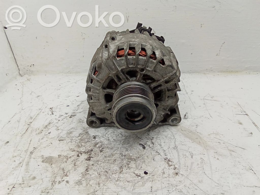 Volvo V70 Генератор 