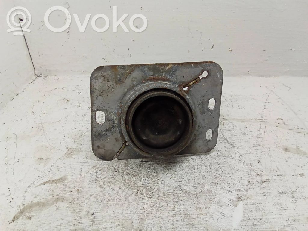 Renault Trafic II (X83) Engine mount bracket 