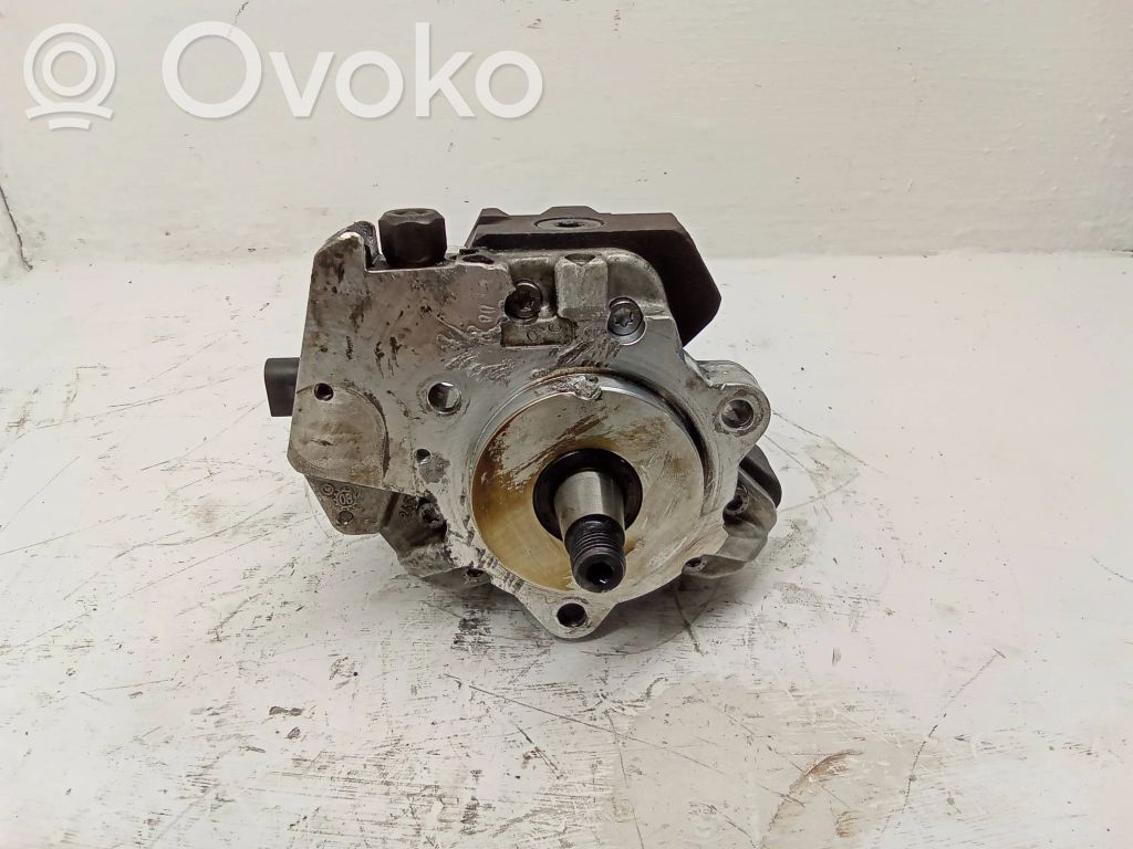 BMW X5 E70 Fuel injection high pressure pump 