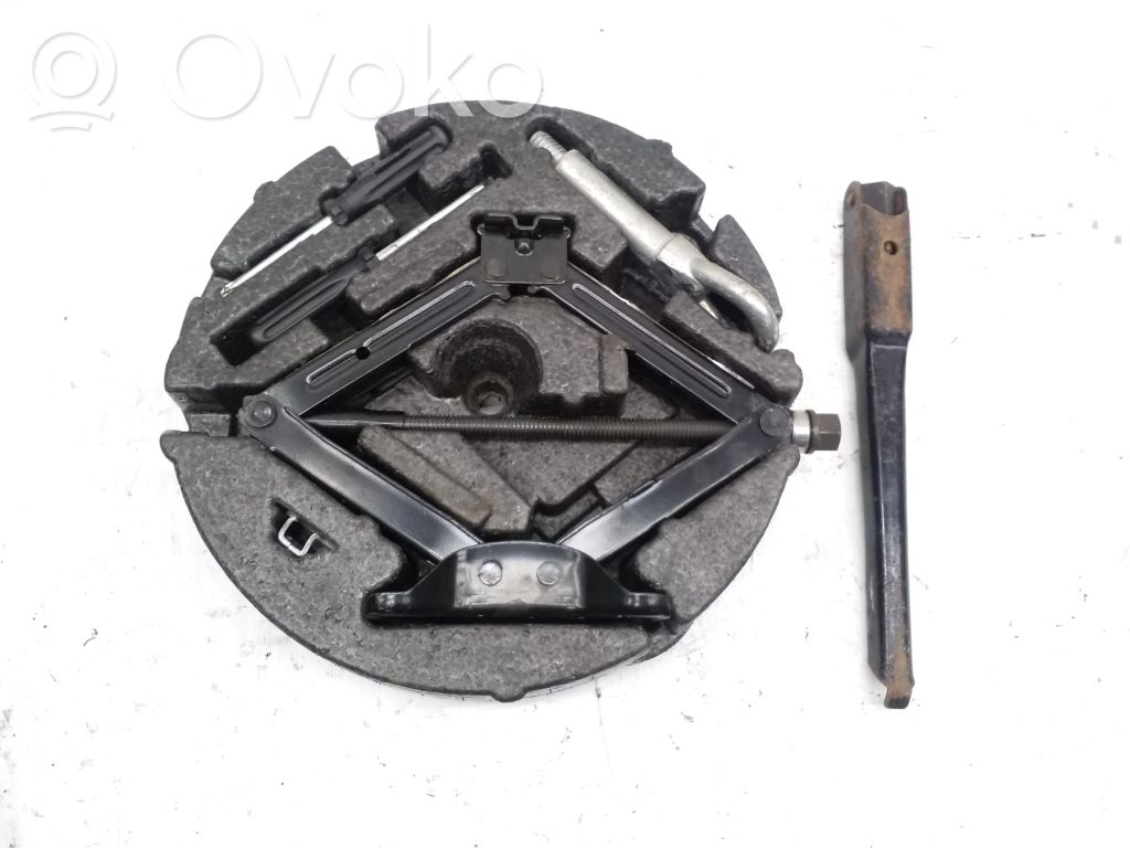 Opel Insignia A Tool set 
