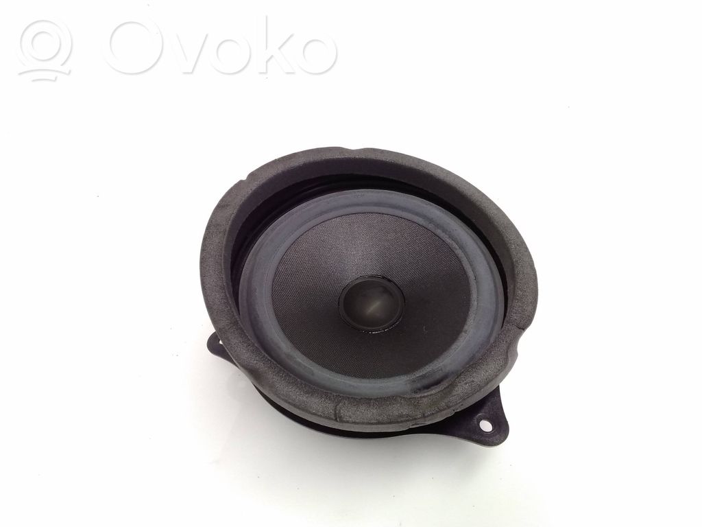 BMW X5 E53 Rear door speaker 