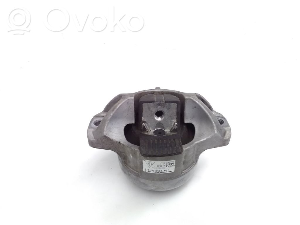 Porsche Panamera (971) Engine mount bracket 