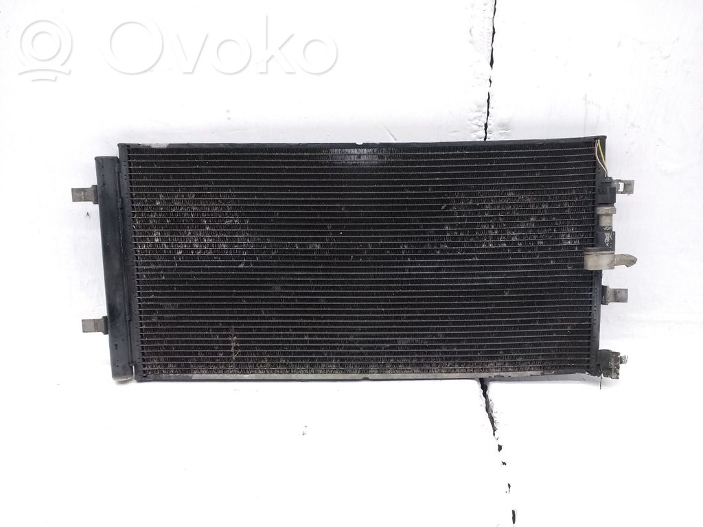 Audi A4 S4 B8 8K Radiatore di raffreddamento A/C (condensatore) 