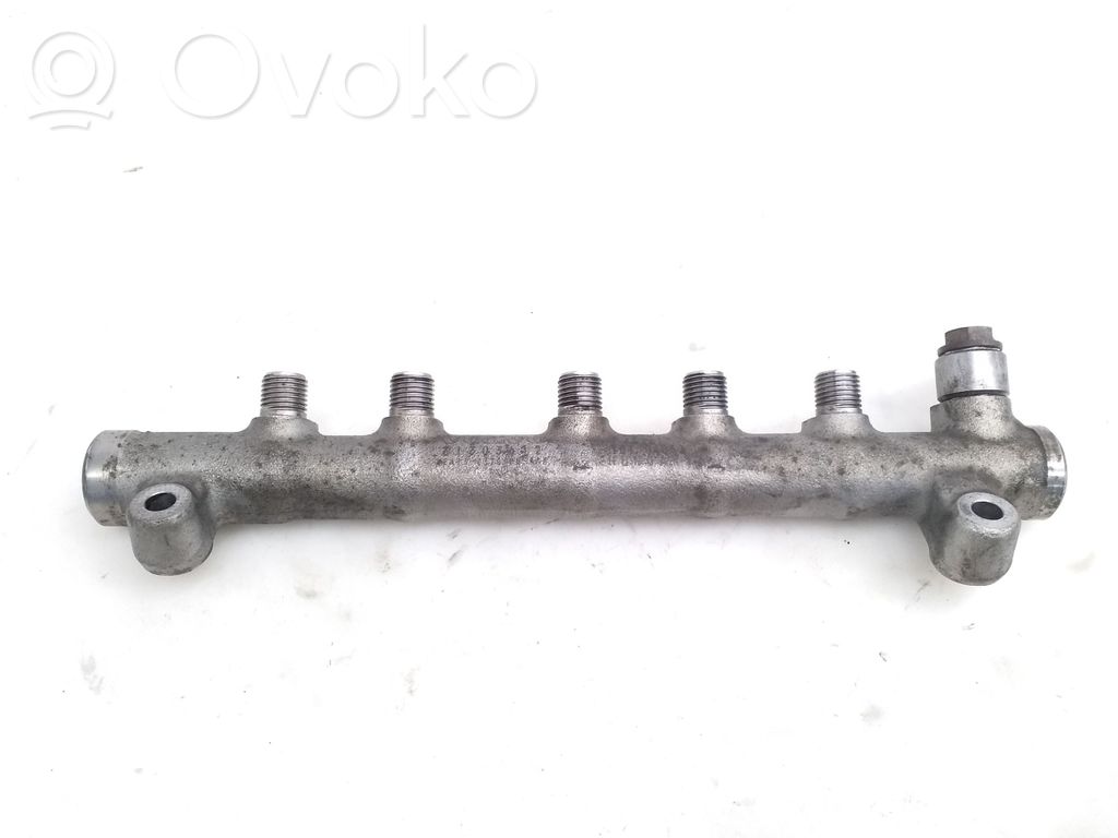 Volvo S60 Polttoainepääputki