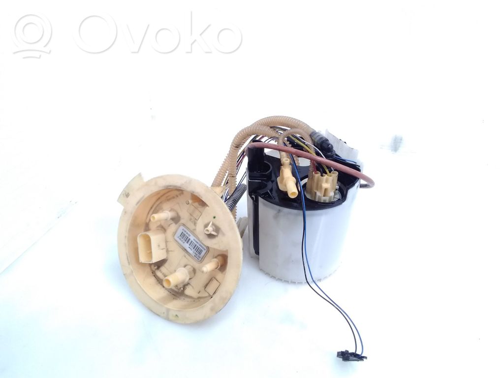 Volvo XC90 Bomba interna de combustible 