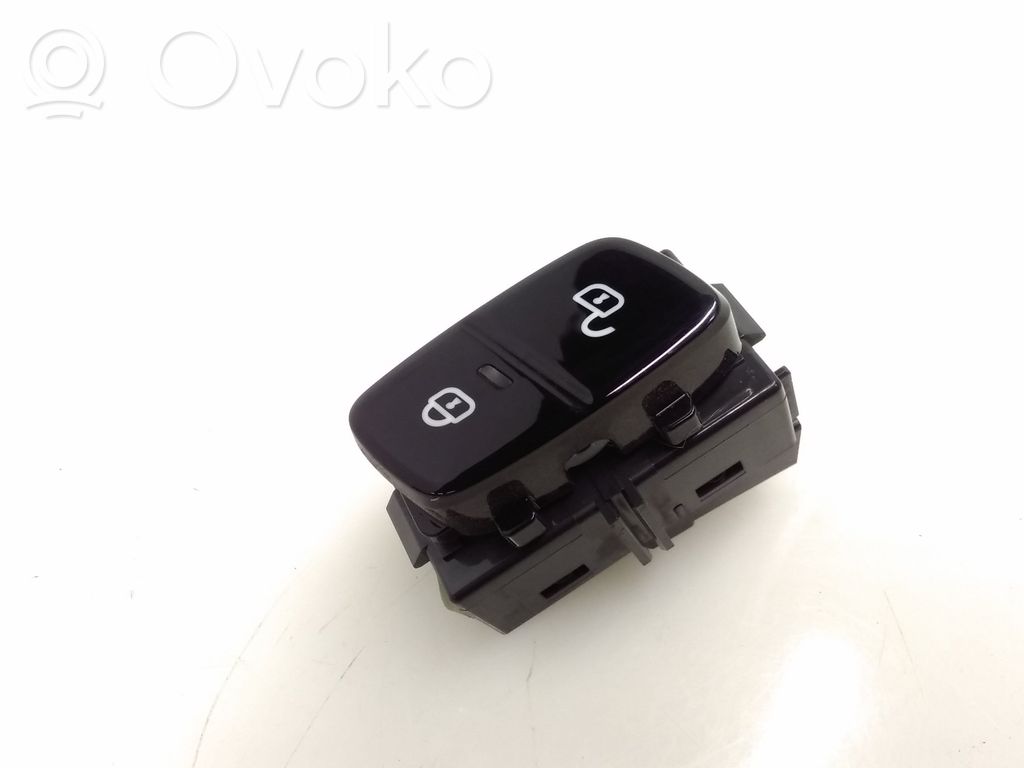 Volvo XC90 Central locking switch button 