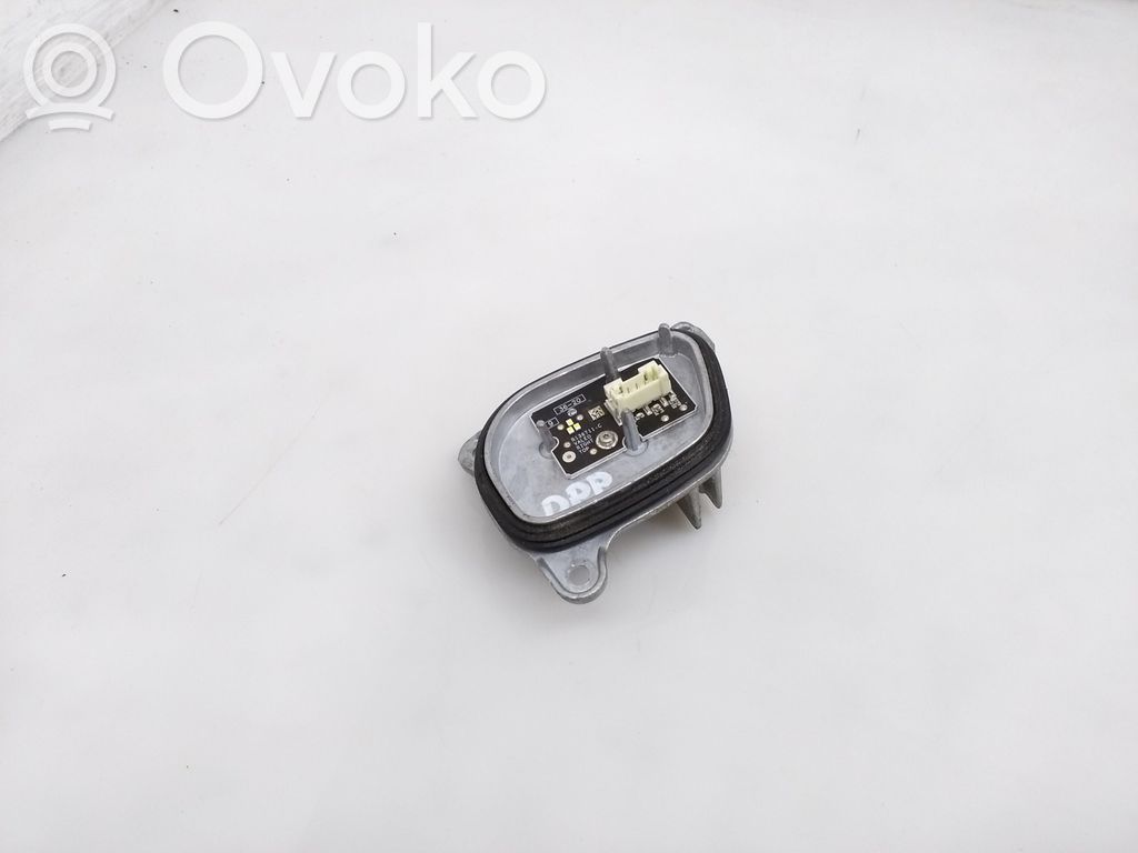 Volkswagen Golf VIII Moduł sterujący statecznikiem LED 