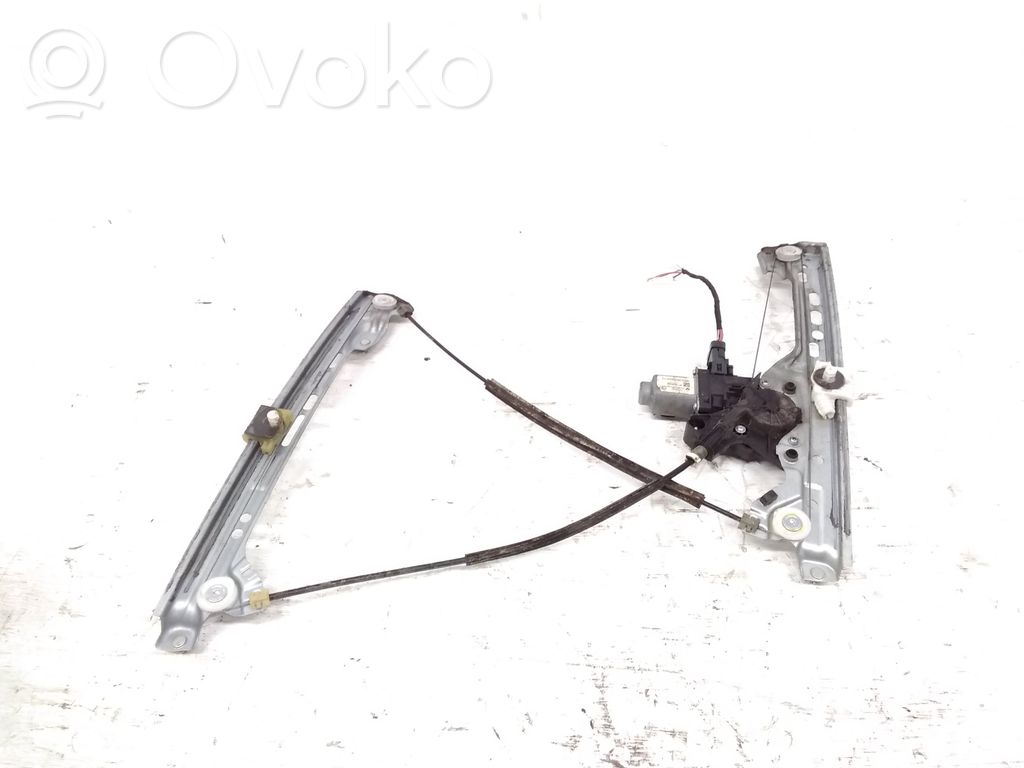 Renault Megane IV Elektryczny podnośnik szyby drzwi przednich 