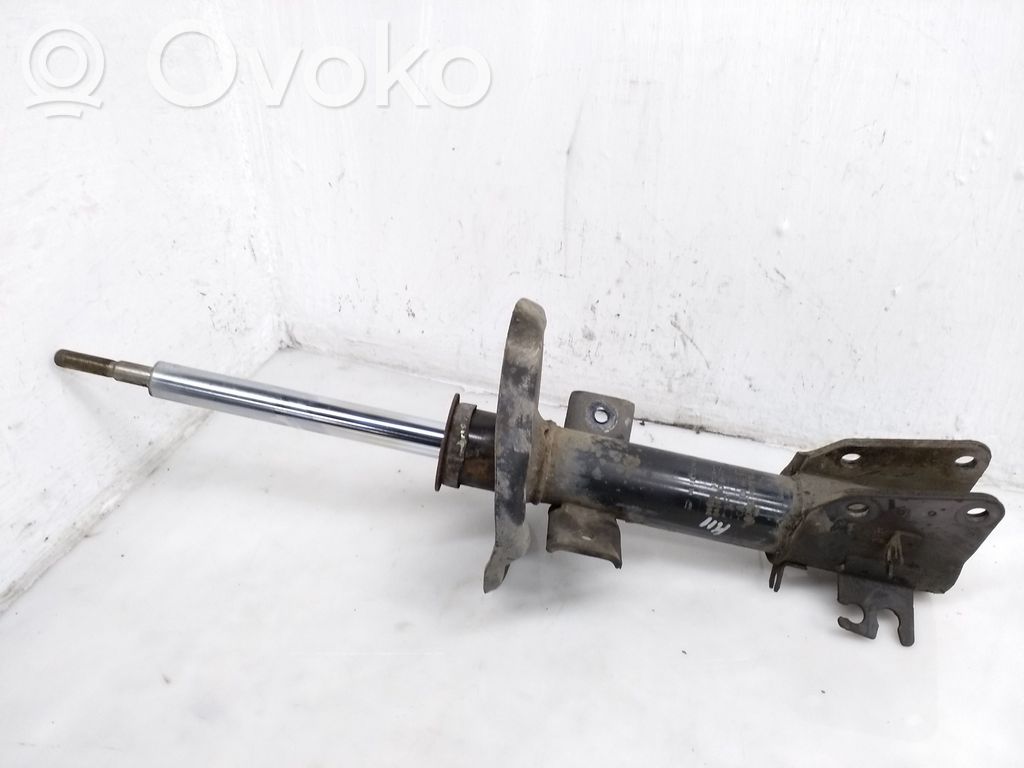 Opel Movano B Priekšpusē amortizators 