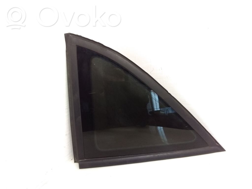 Ford Grand C-MAX Rear side window 