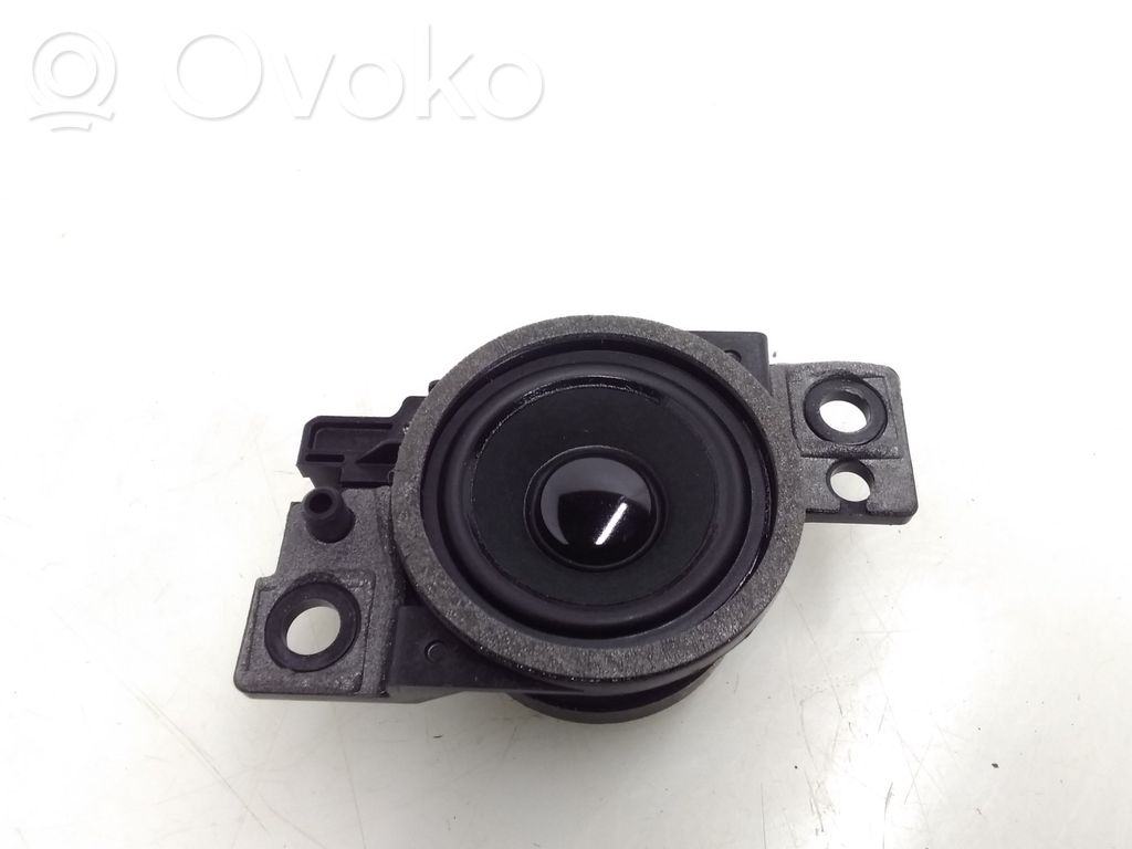 Mazda CX-30 Panel speaker 